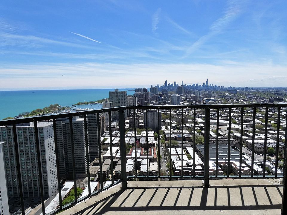 2nd image of 3660 N Lake Shore Dr APT 4311