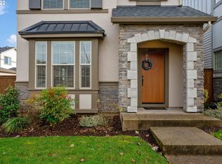 28542 SW Geneva Loop, Wilsonville, OR 97070