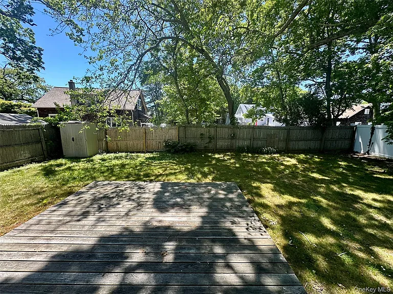 9 Bolton Dr — Photo 10