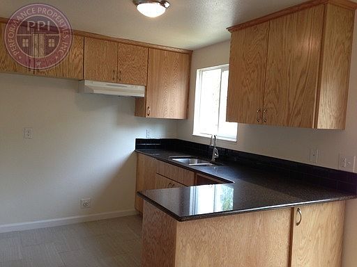5th image of 5141-5147 NE Killingsworth St #5143