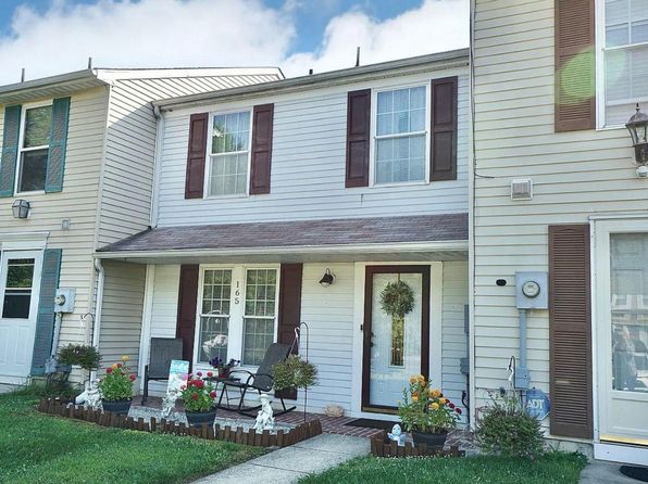 165 Villa Knoll Ct