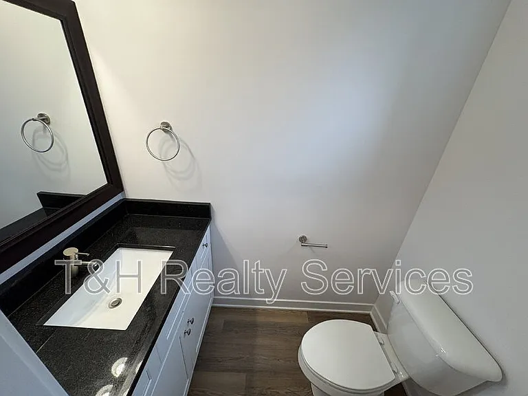 415 N Walcott St #D — Photo 8