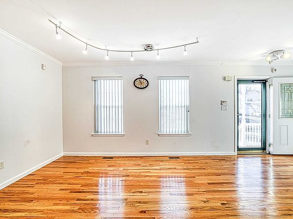 2nd image of 11 Gaetano Ln