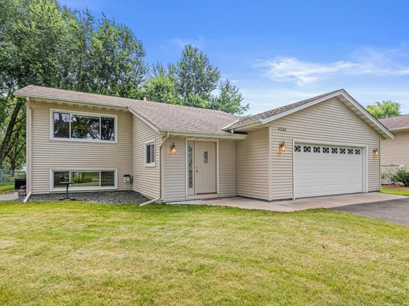 4326 Greenhaven Ct, Vadnais Heights, MN 55127