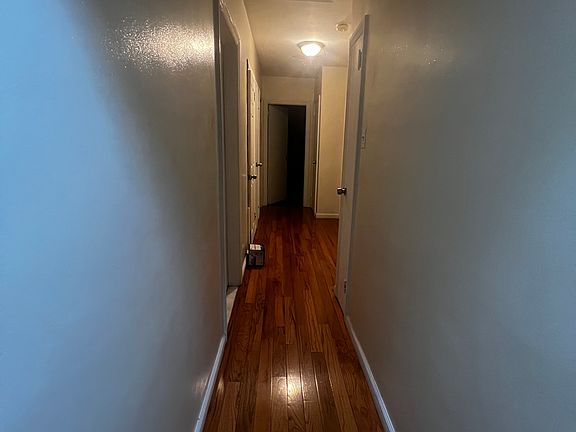 4th image of 1551 Astor Ave Floor 2