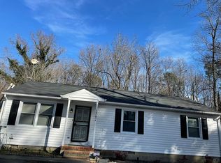 1507 Old Iron Rd, Hopewell, VA 23860