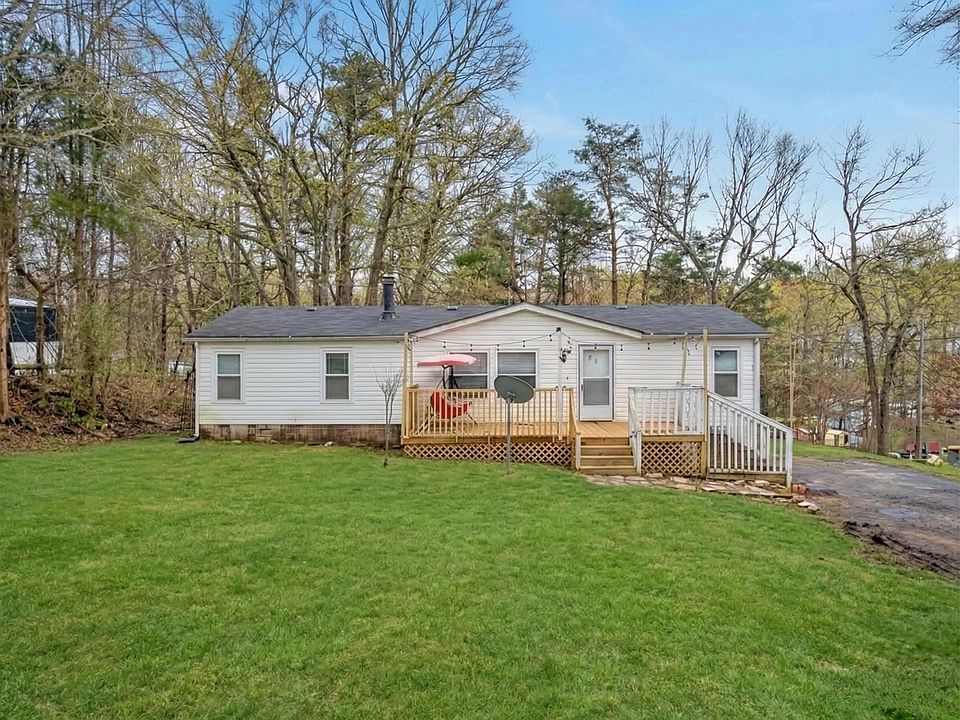 1st image of 516 Green Willow Dr