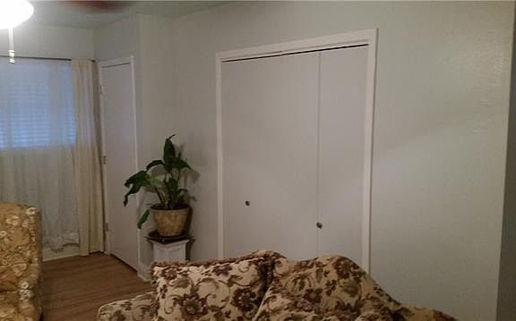 2nd image of 2510 Greenway Dr