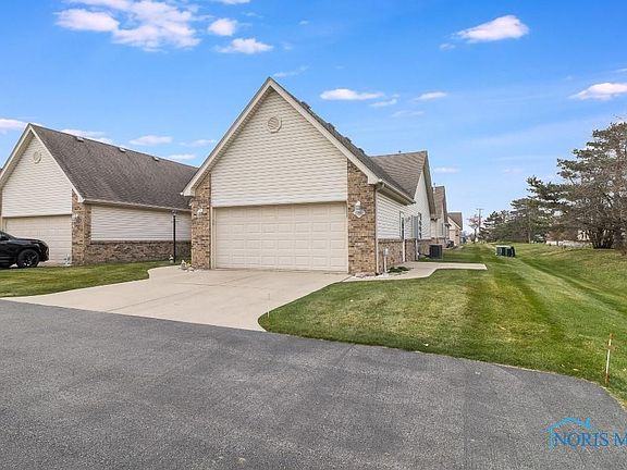 2nd image of 4249 Townhouse Dr