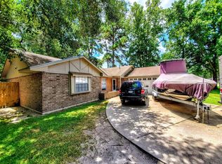 13 Westwood St, Dayton, TX 77535