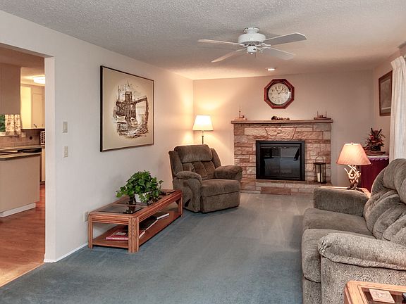 4th image of 1625 34th Avenue Ct SW