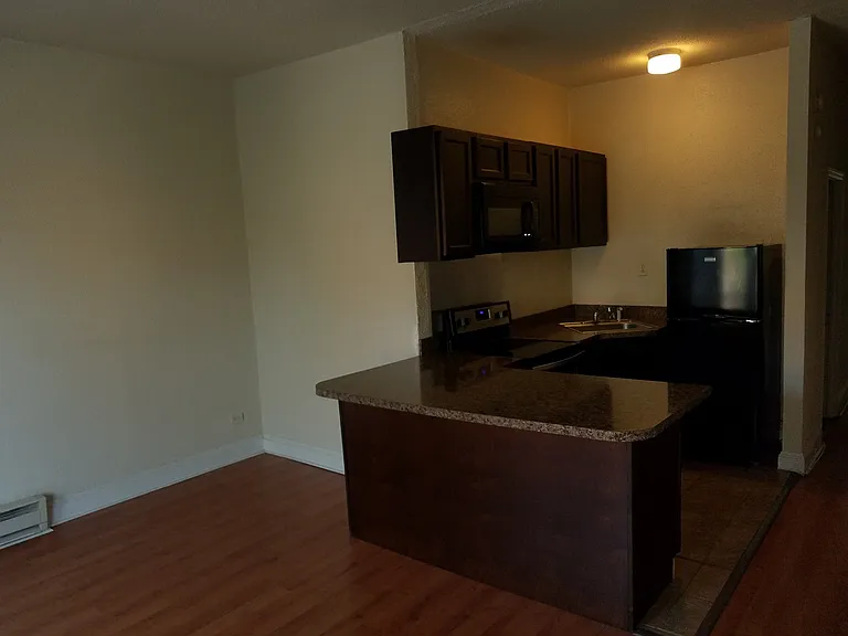 2918 N Calvert St — Photo 6