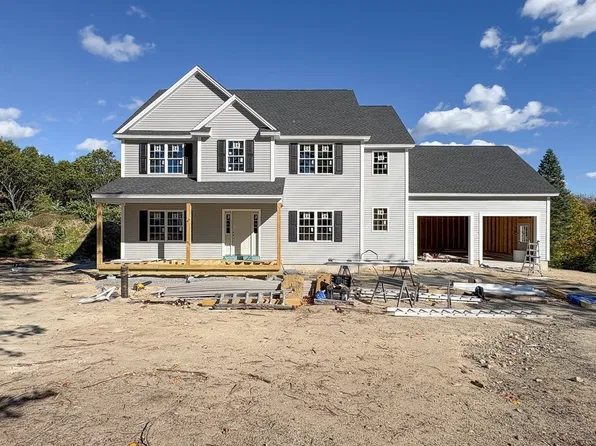 232 W Townsend Rd, Lunenburg, MA 01462