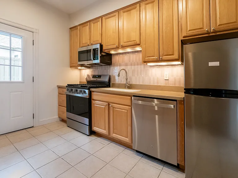 237 N Essex Ave #1 — Photo 7