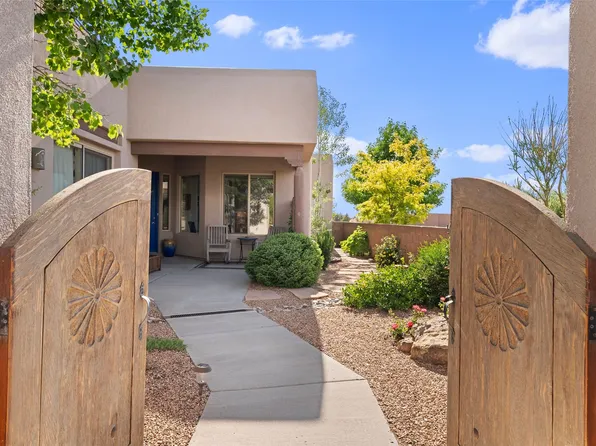 1 Pajarito Peak, Santa Fe, NM 87508
