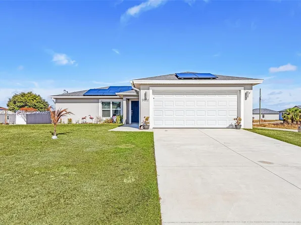 9032 Meadow Cir, Labelle, FL 33935