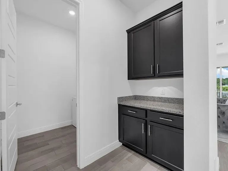 7446 Alpine Butterfly Ln — Photo 35