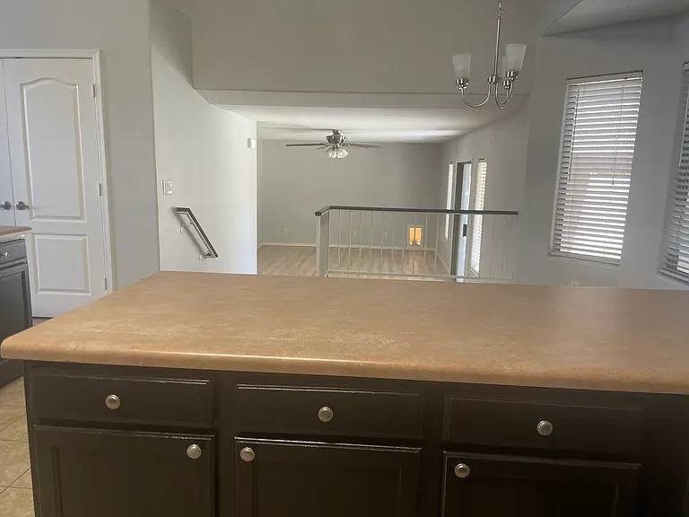 3275 E Ford Ave — Photo 6