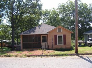 210 N Carpenter St, Kings Mountain, NC 28086