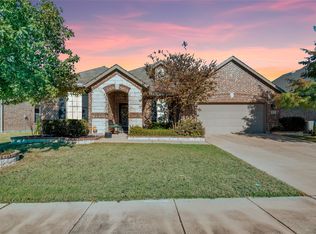1012 Sweeping Butte Dr, Haslet, TX 76052