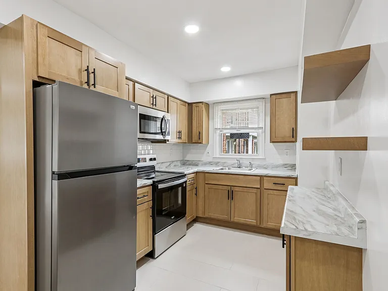 Galloway Court Apartments — Photo 6