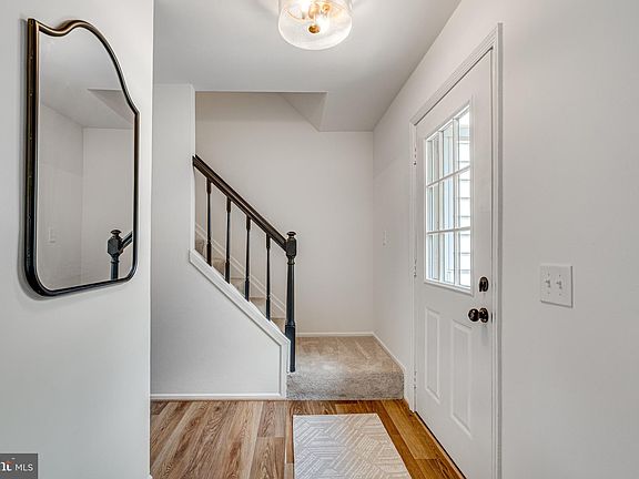4th image of 10072 Apple Wood Ct