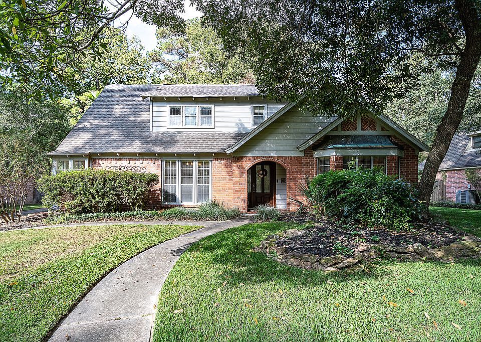 1st image of 3623 Oak Lake Dr