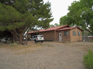 6 Shadows Dr, Los Lunas, NM 87031
