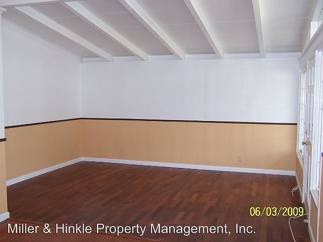 2nd image of 1367 Torrance Ave