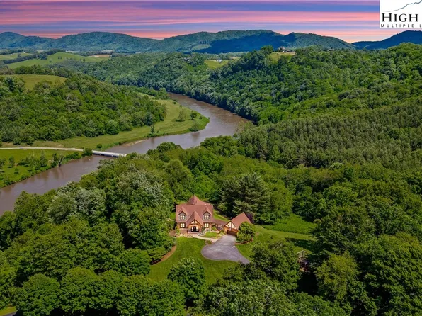 42 New River Drive, Sparta, NC 28675