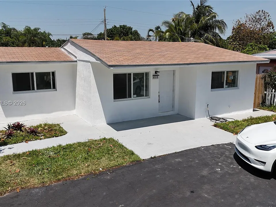 6515 SW 20th Ct
