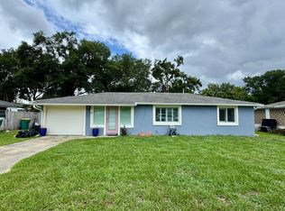435 E Mills Ave, Eustis, FL 32726