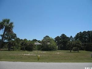 1st image of 26 Harbor Dr