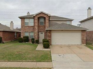 1012 Mosaic Dr, Fort Worth, TX 76179