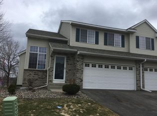 13466 Settlers Ridge Dr, Burnsville, MN 55337