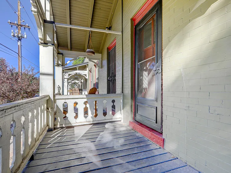 1617 E 23rd Ave — Photo 5