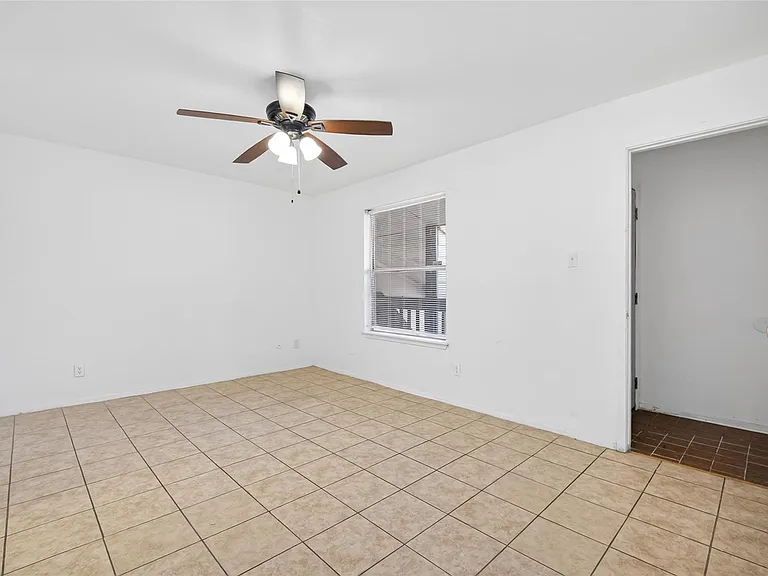 6001 Reims Rd #802 — Photo 20