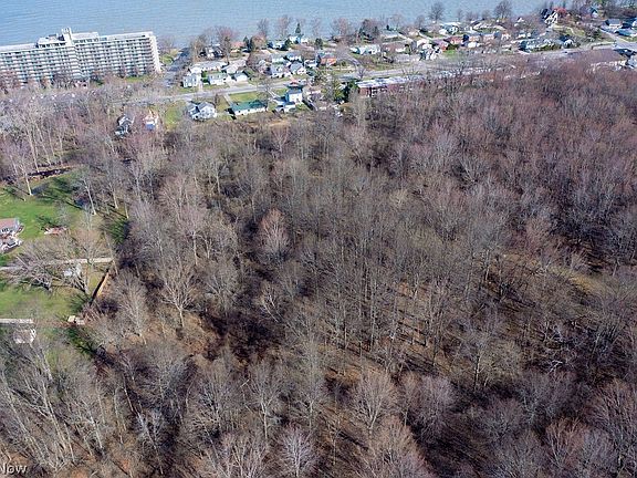 3rd image of Woodruff Dr
