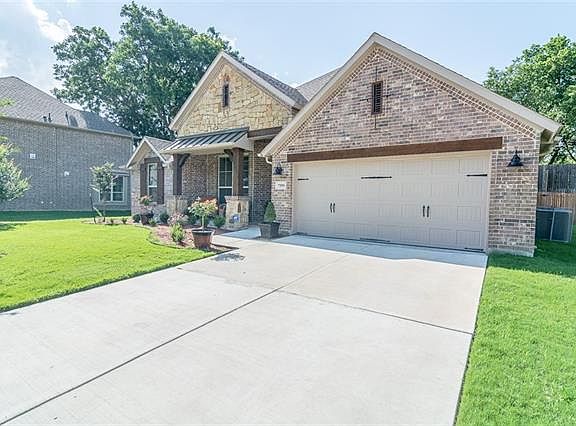 3rd image of 7505 Lindsey Dr
