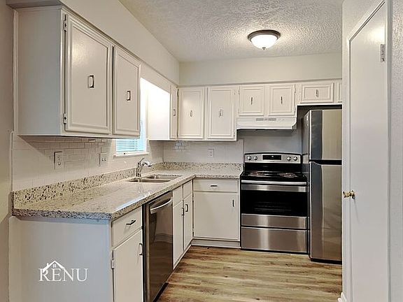 2nd image of 12510 Gotham Dr