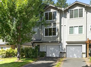 10579 NE Cedar Falls Loop, Beaverton, OR 97006