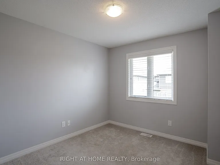 712 Brian Good Ave — Photo 31