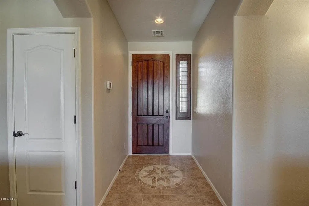 3760 E Kingbird Place — Photo 2