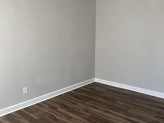 2nd image of 2108 W Florida St