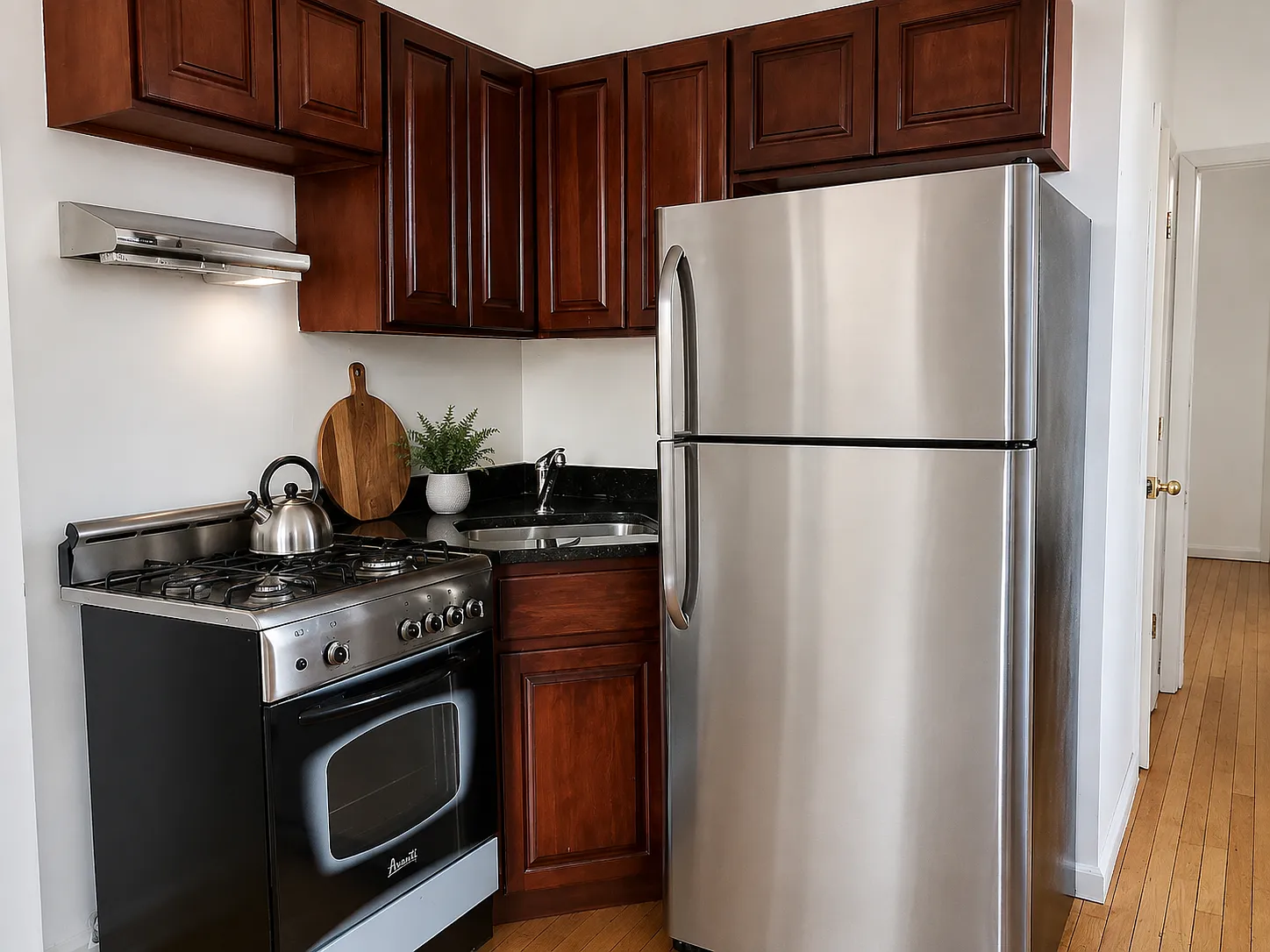 814 Marcy Avenue — Photo 3