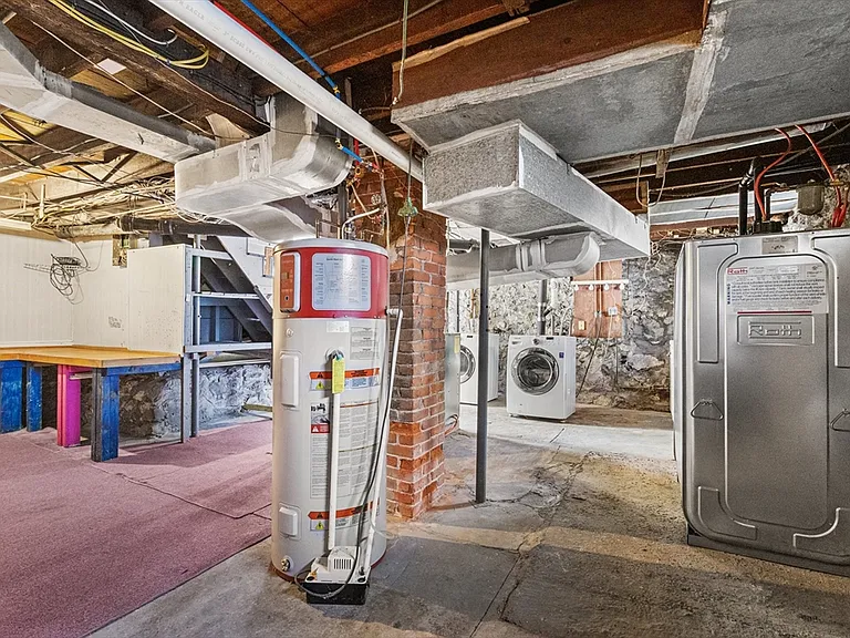 1 Oak Grove Ct #1 — Photo 21