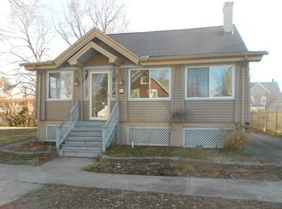 45 Manitoba St, Springfield, MA 01108