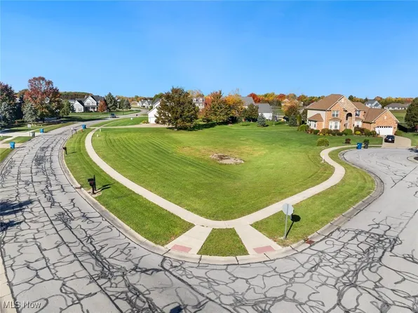 701 Hayes St, Lagrange, OH 44050