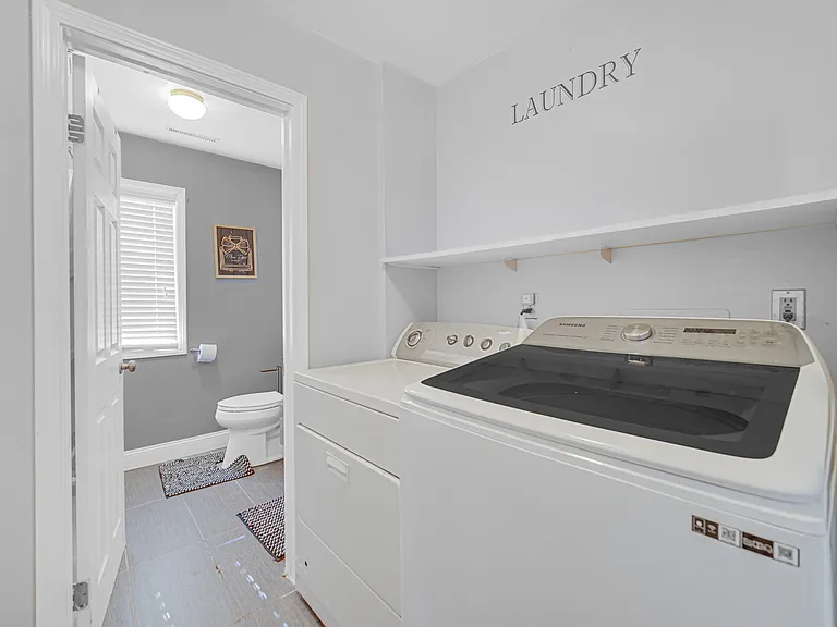 23327 N Wildwood Ln — Photo 19