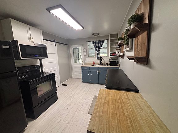 Kitchen 3